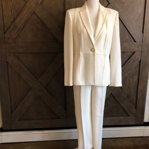 2 Pc Pantsuit